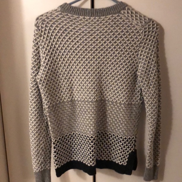 Madewell XS gray sweater - Picture 2 of 2